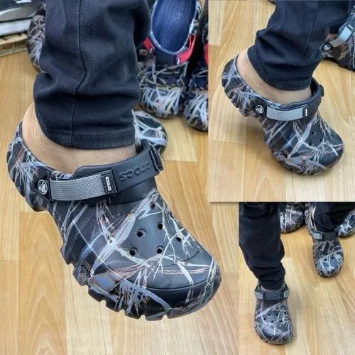 crocs