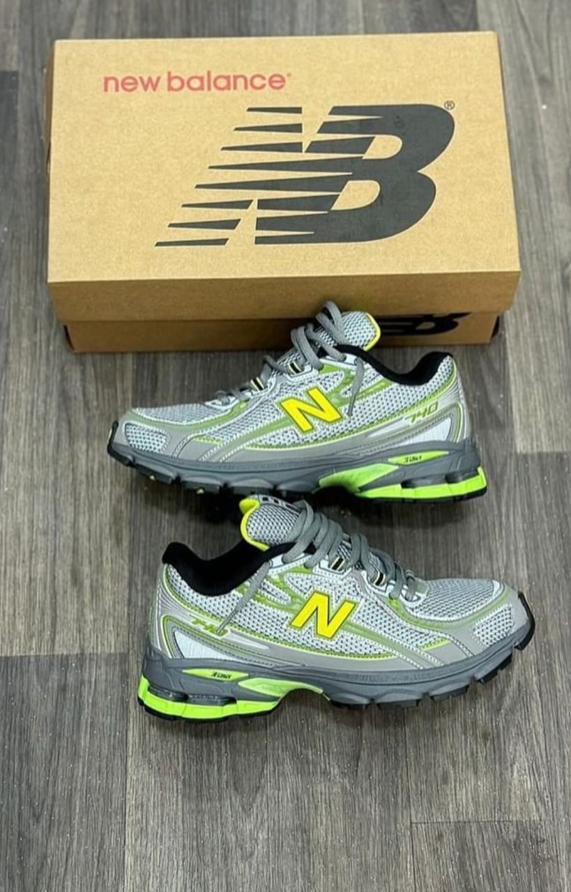 NEW BALENCIE 740