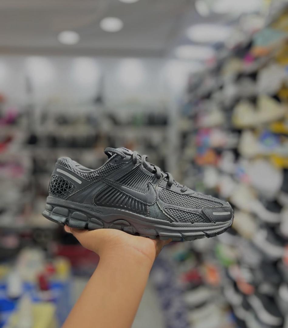 NIKE VAMERO