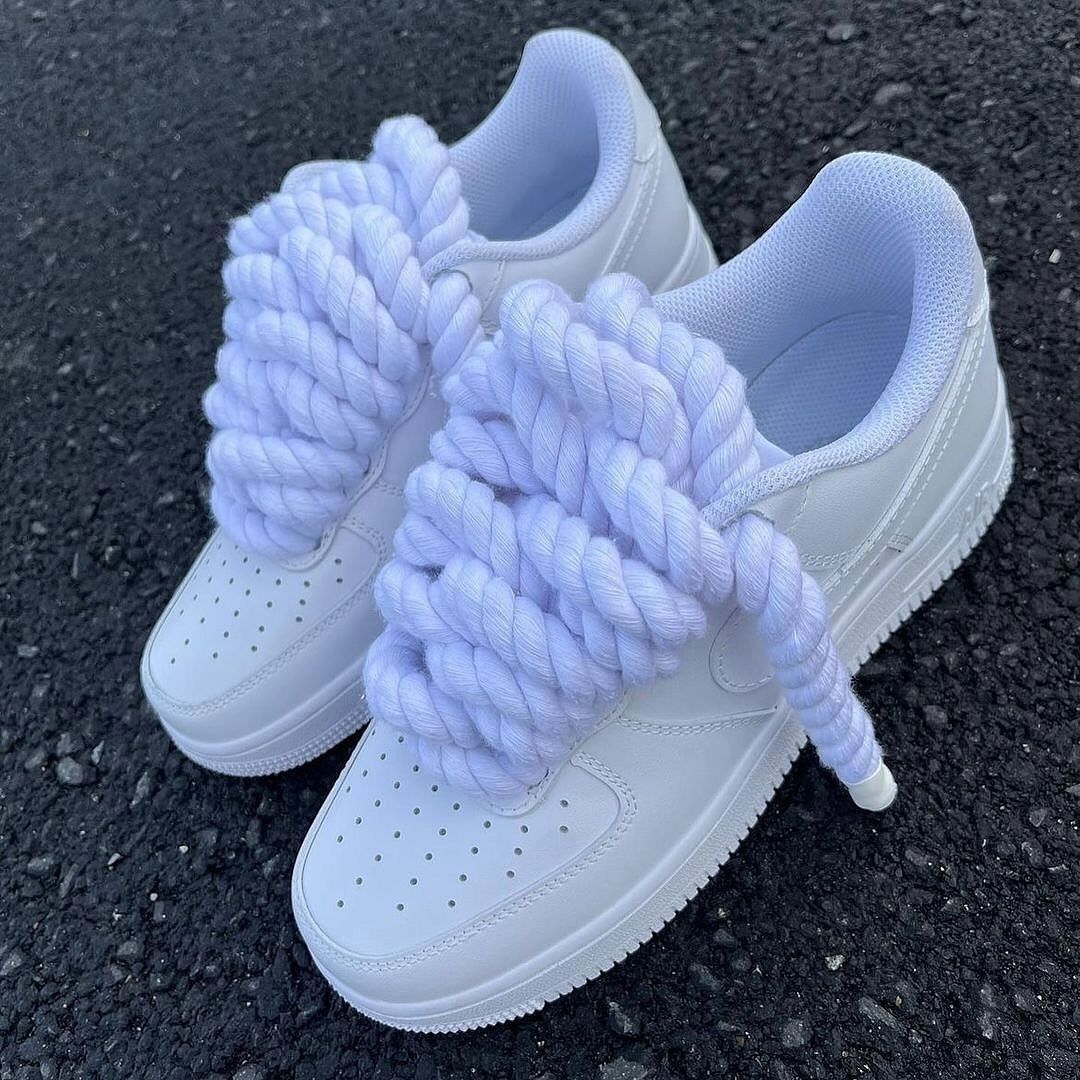 AIR FORCE DOUBLE LACETS