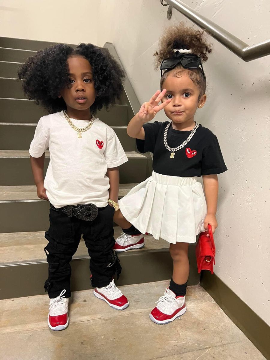 JORDAN 11