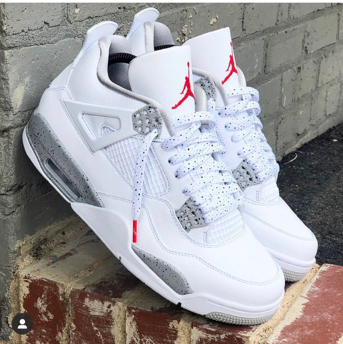 JORDAN 04
