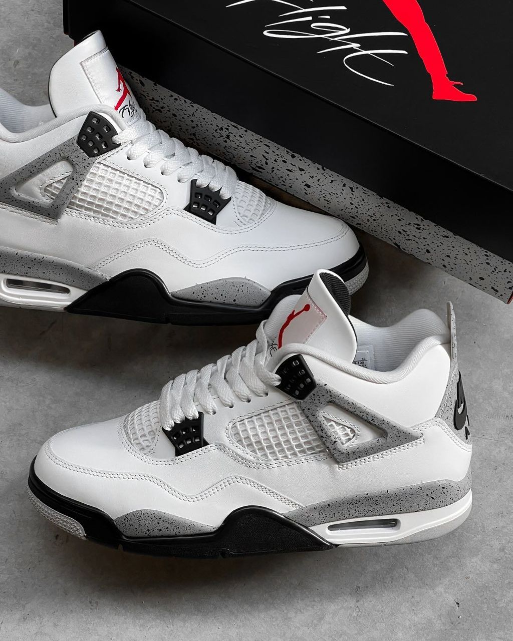 JORDAN 04