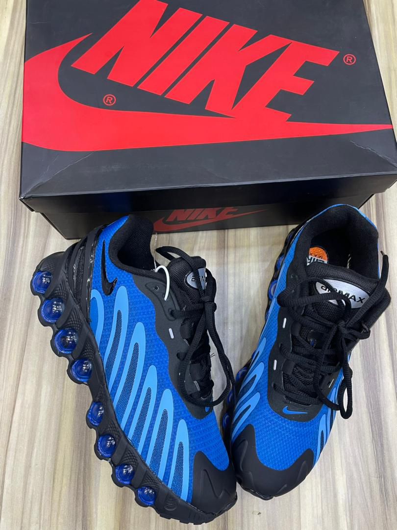 AIR MAX DN