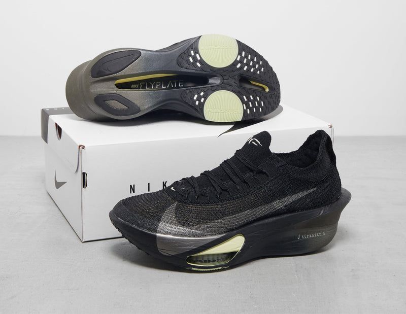 NIKE AIR