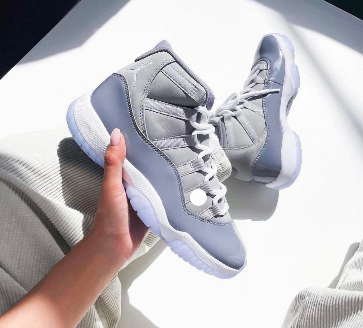 JORDAN 11