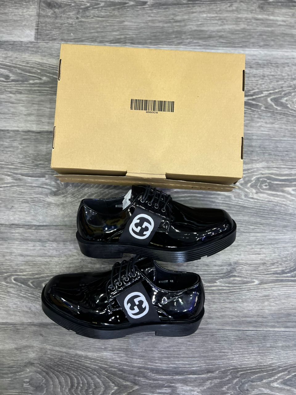 CHAUSSURE GUIVENCHY