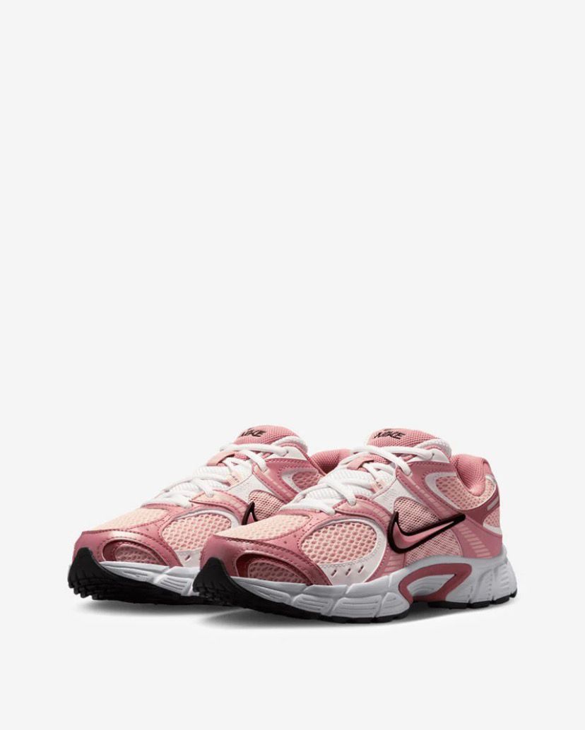 NIKE P6000