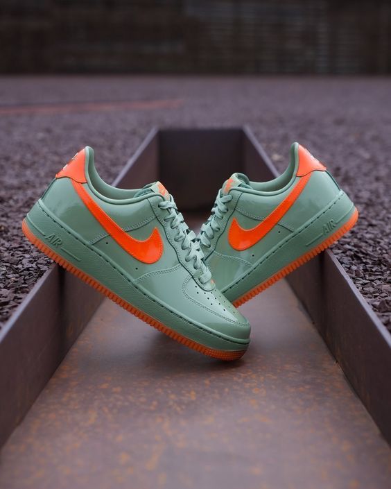 NIKE AIR FORCE PRIMUIM