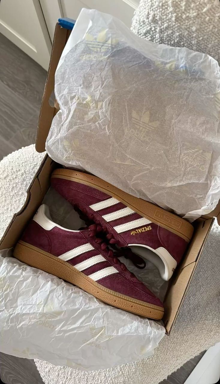 ADIDAS SPEZIAL