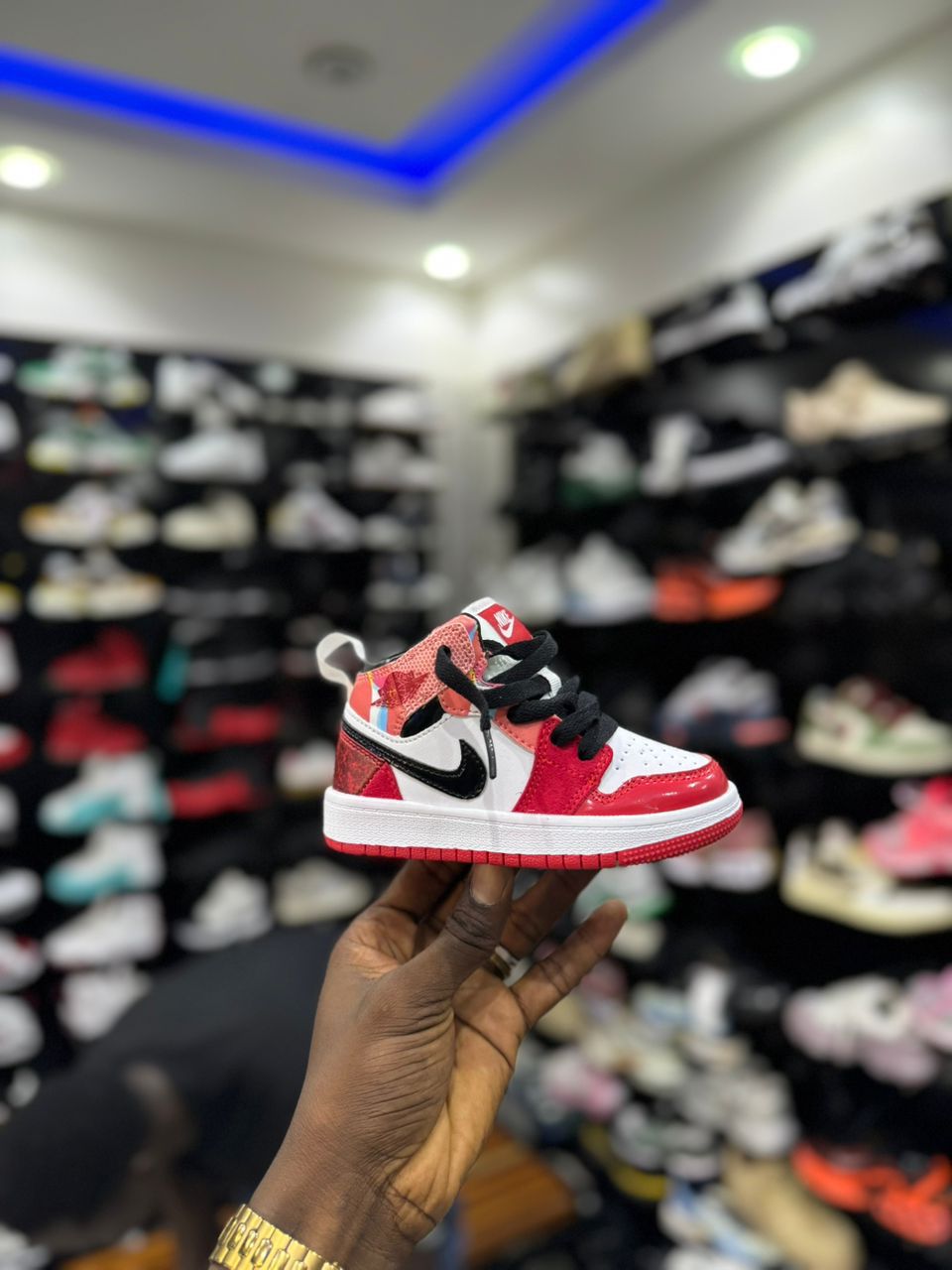 JORDAN 01