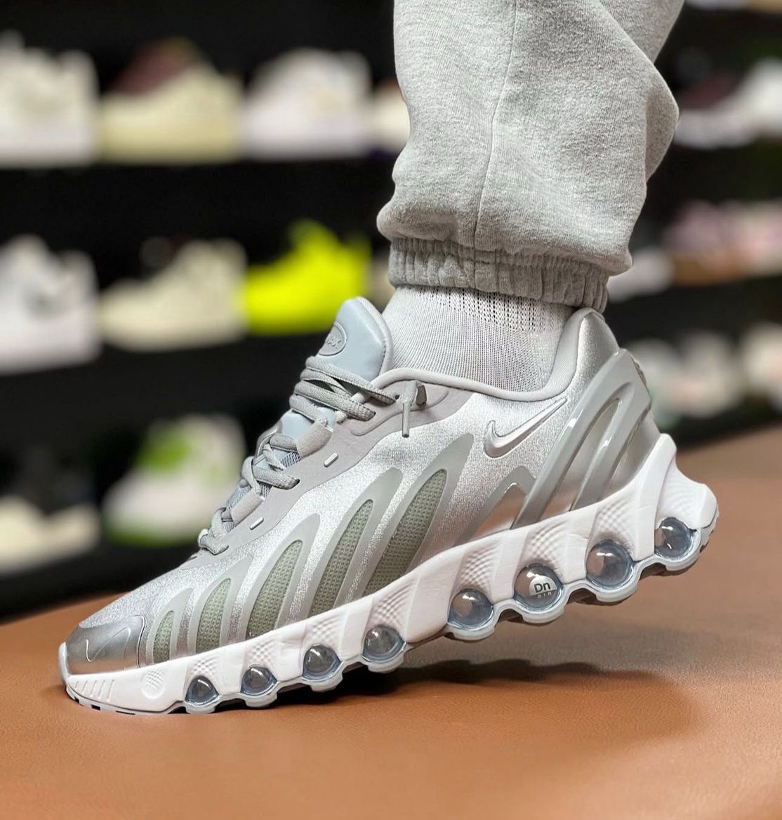 AIR MAX DN