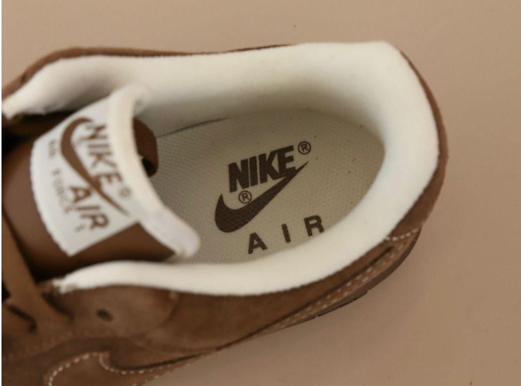 AIR FORCE MARRON