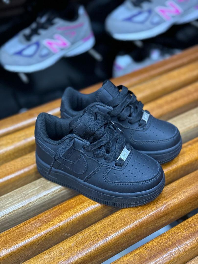 AIR FORCE NOIR