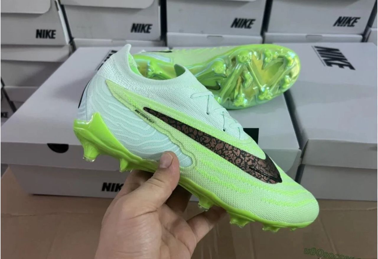 Godage Nike Zoom