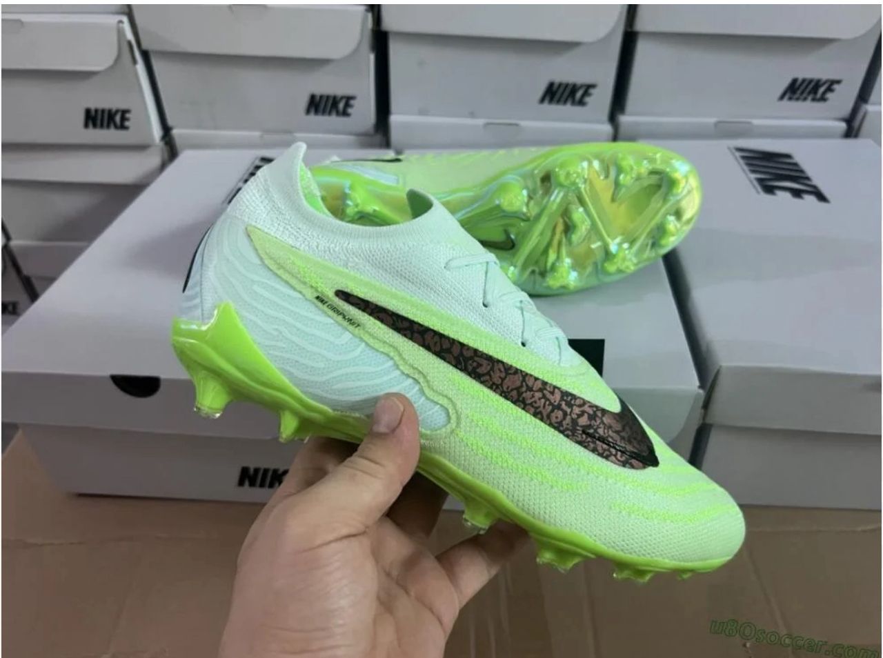 Godage Nike Zoom