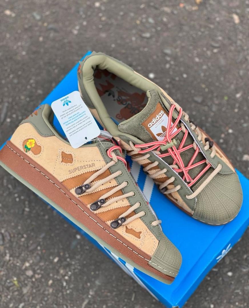 Adidas superstar