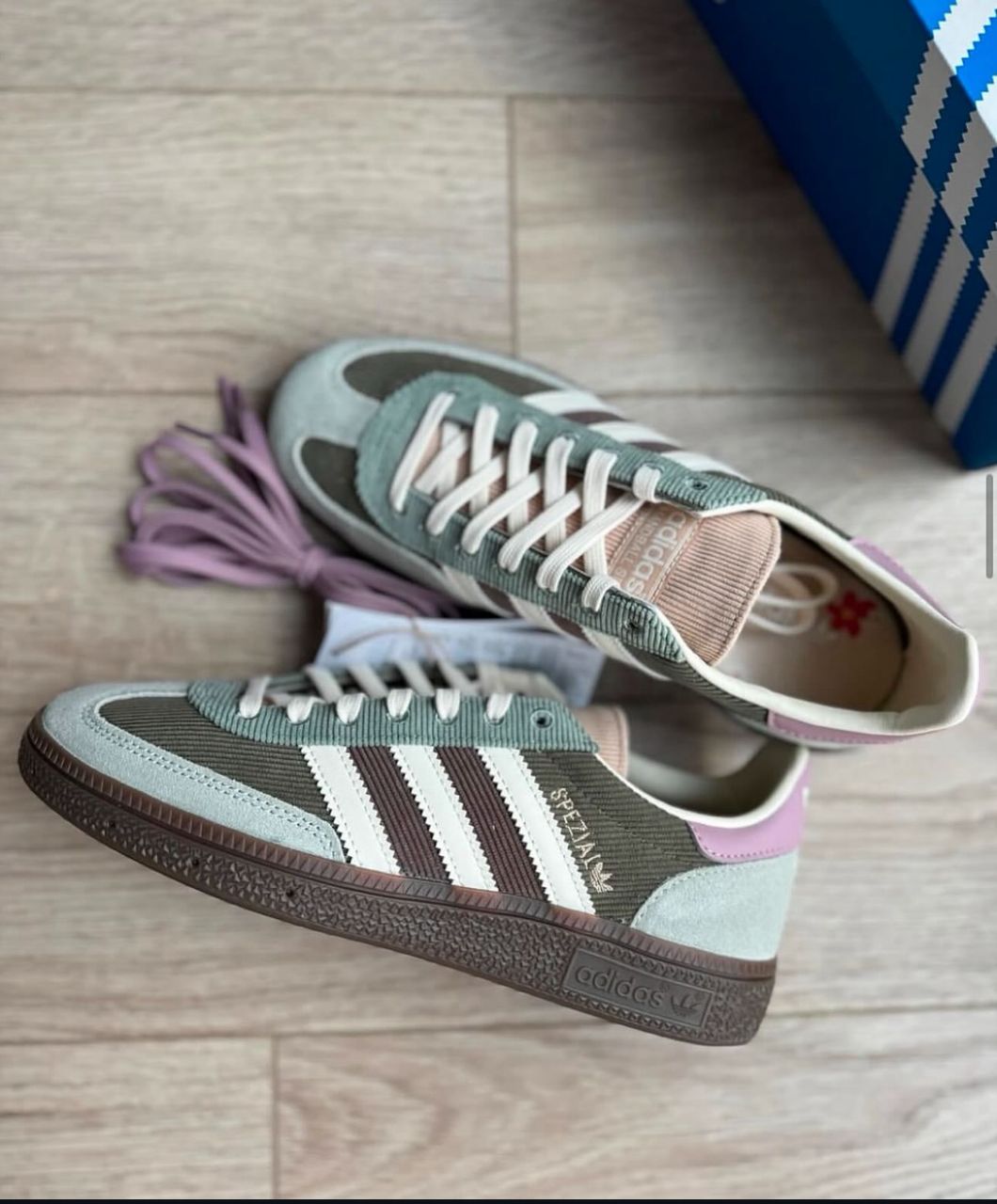 ADIDAS SPEZIAL