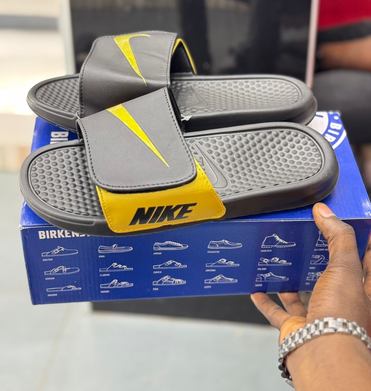 SANDALES NIKE